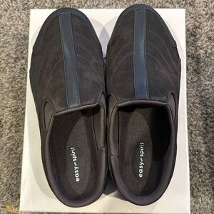 Easy Spirit Travel Time Chocolate Clogs